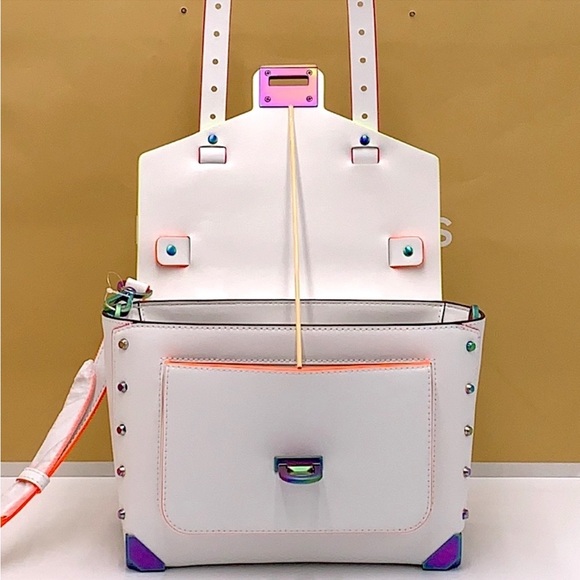 MICHAEL KORS
Manhattan Medium Contrast-Trim Leather Satchel OPTIC WHITE COLOR - Picture 6 of 16